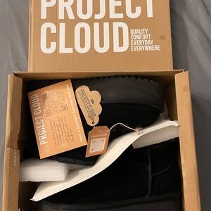Project Cloud Women's Black Ankle Booties